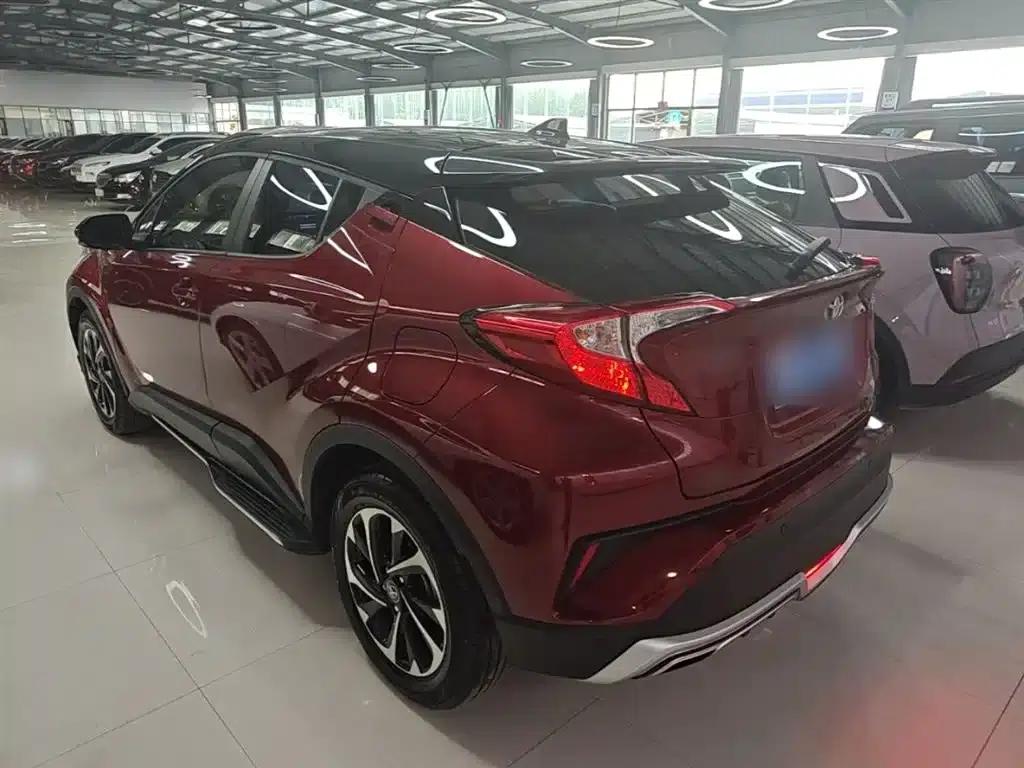 2020 Toyota IZOA 2.0L Enjoy Edition — миниатюра 5