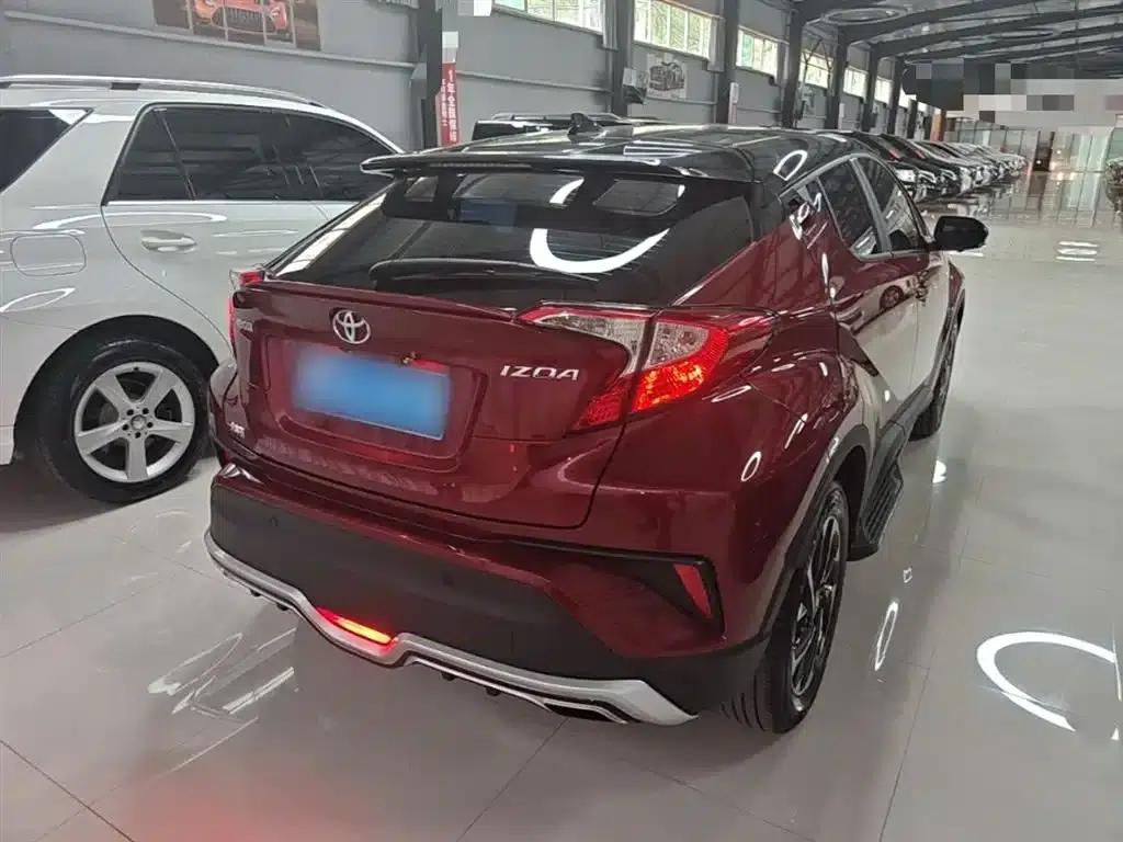 2020 Toyota IZOA 2.0L Enjoy Edition — миниатюра 7