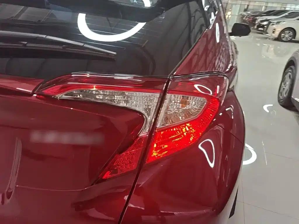 2020 Toyota IZOA 2.0L Enjoy Edition — миниатюра 8