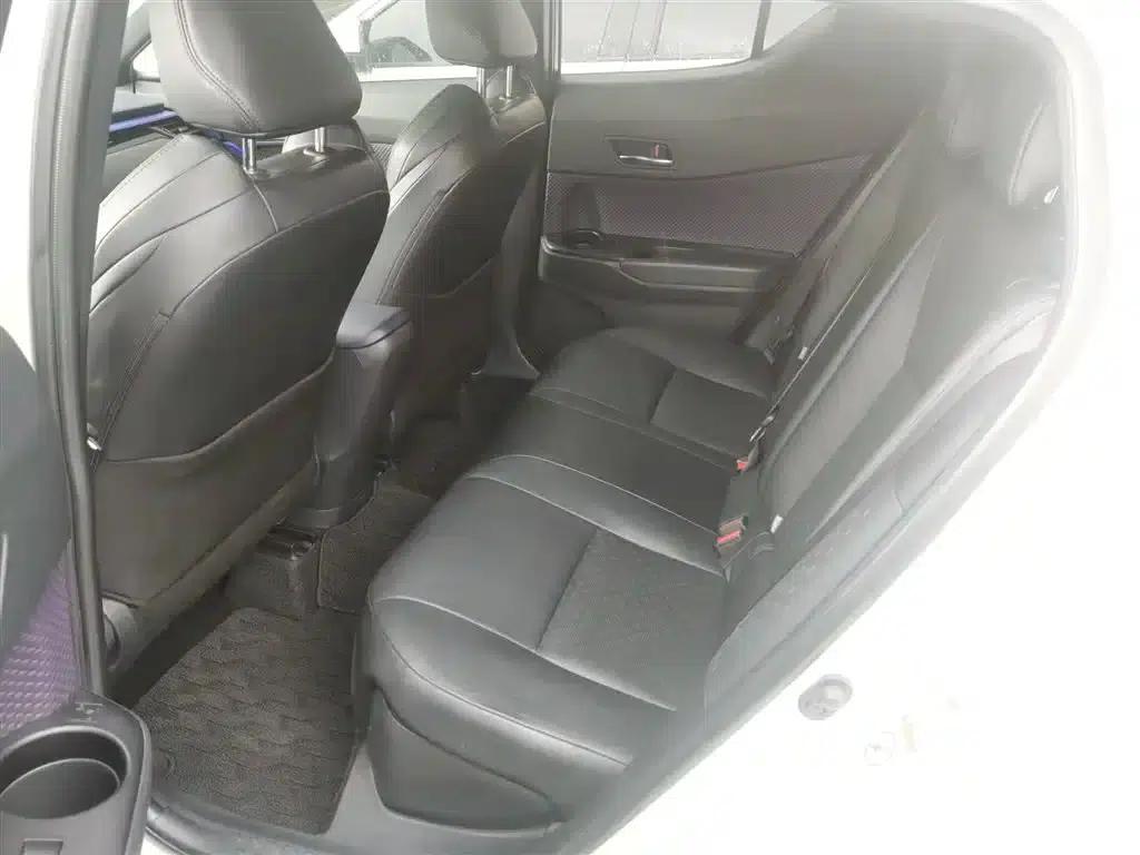 2018 Toyota IZOA 2.0L Elegance Edition (National V Emission Standard) — миниатюра 12