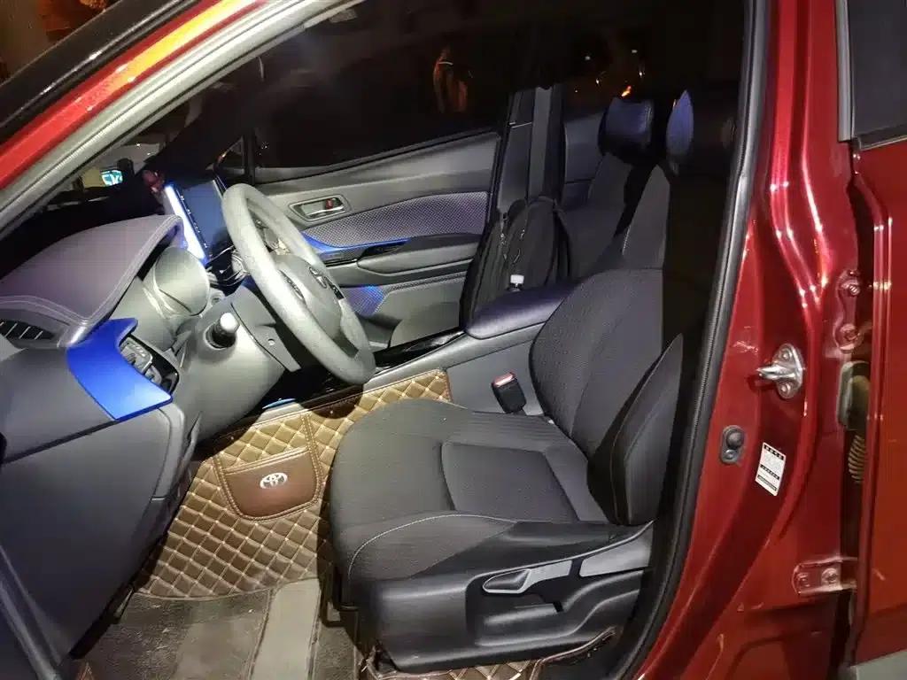 2020 Toyota IZOA 2.0L Enjoy Edition — миниатюра 8