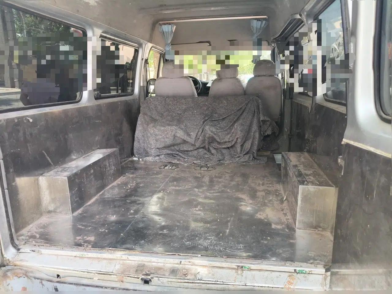 Ford Classic Transit 2009 2.8T Diesel Standard Version Short Wheelbase Low Roof – JX493ZLQ3 — миниатюра 20