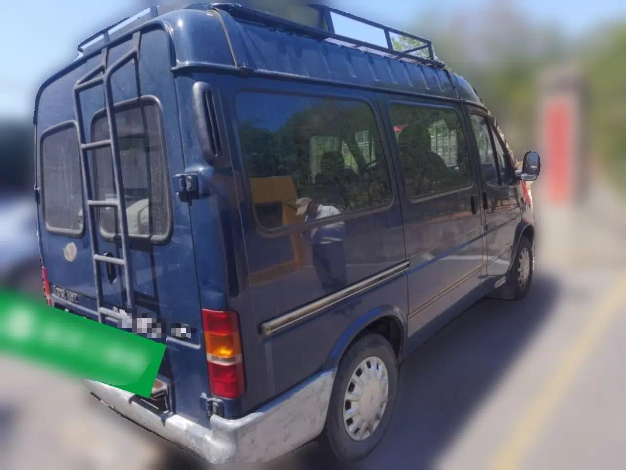 Ford Classic Transit 2013 2.8T Revised Diesel Standard Version with Short Wheelbase and Mid-Roof – JX493ZLQ4 — миниатюра 6