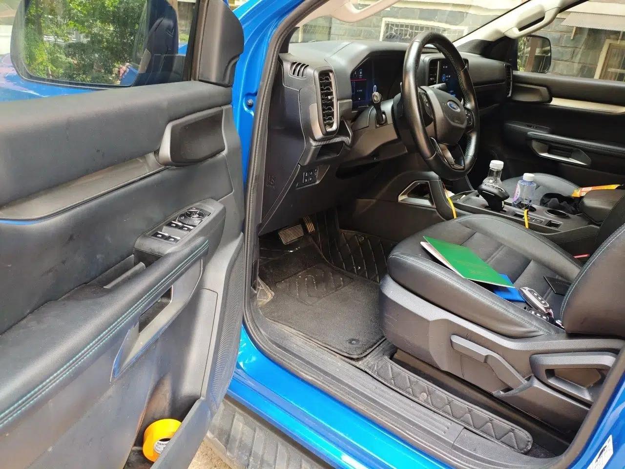 Ford Ranger 2023 Shanlin Two-Wheel Drive Automatic Diesel — миниатюра 17