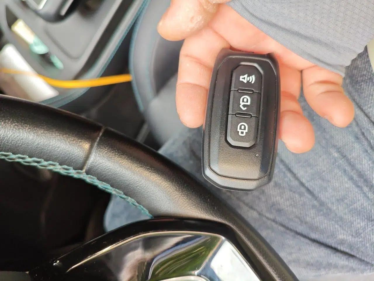 Ford Ranger 2023 Shanlin Two-Wheel Drive Automatic Diesel — миниатюра 9