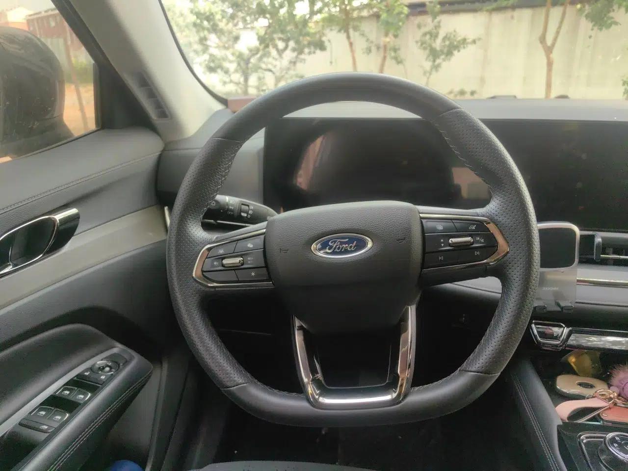 Ford Equator Sport 2023 EcoBoost 170 Platinum Edition — миниатюра 11