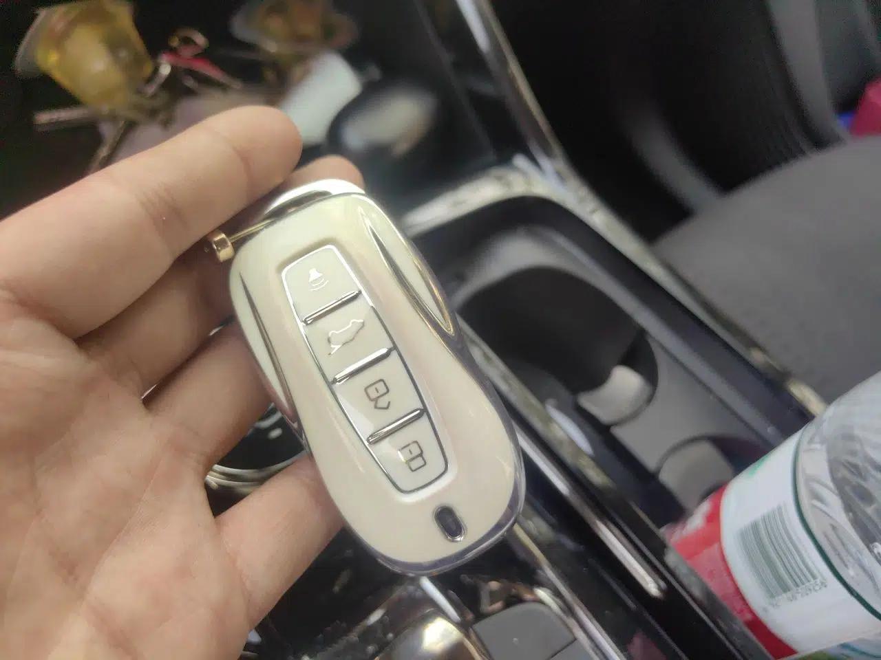 Ford Equator Sport 2023 EcoBoost 170 Platinum Edition — миниатюра 9