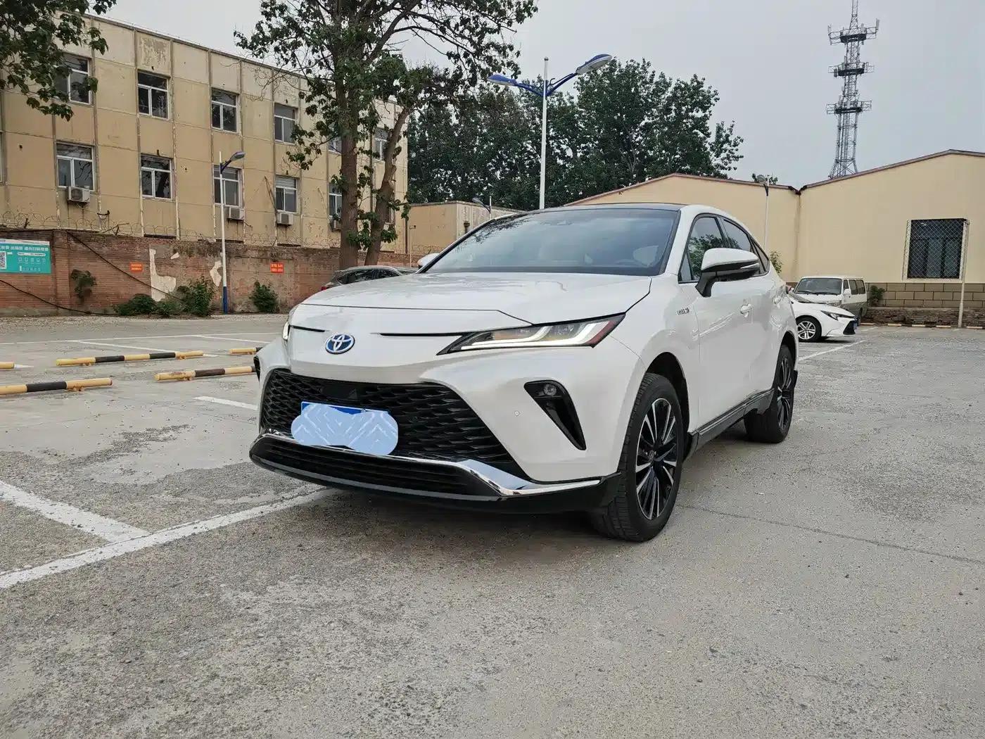 Venza 2022 Hybrid 2.5L CVT 4WD Supreme Edition — миниатюра 1