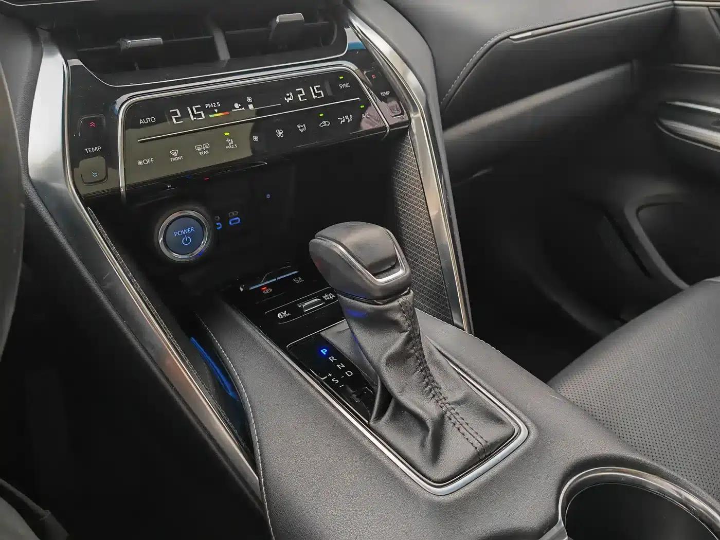 Venza 2022 Hybrid 2.5L CVT 4WD Supreme Edition — миниатюра 11