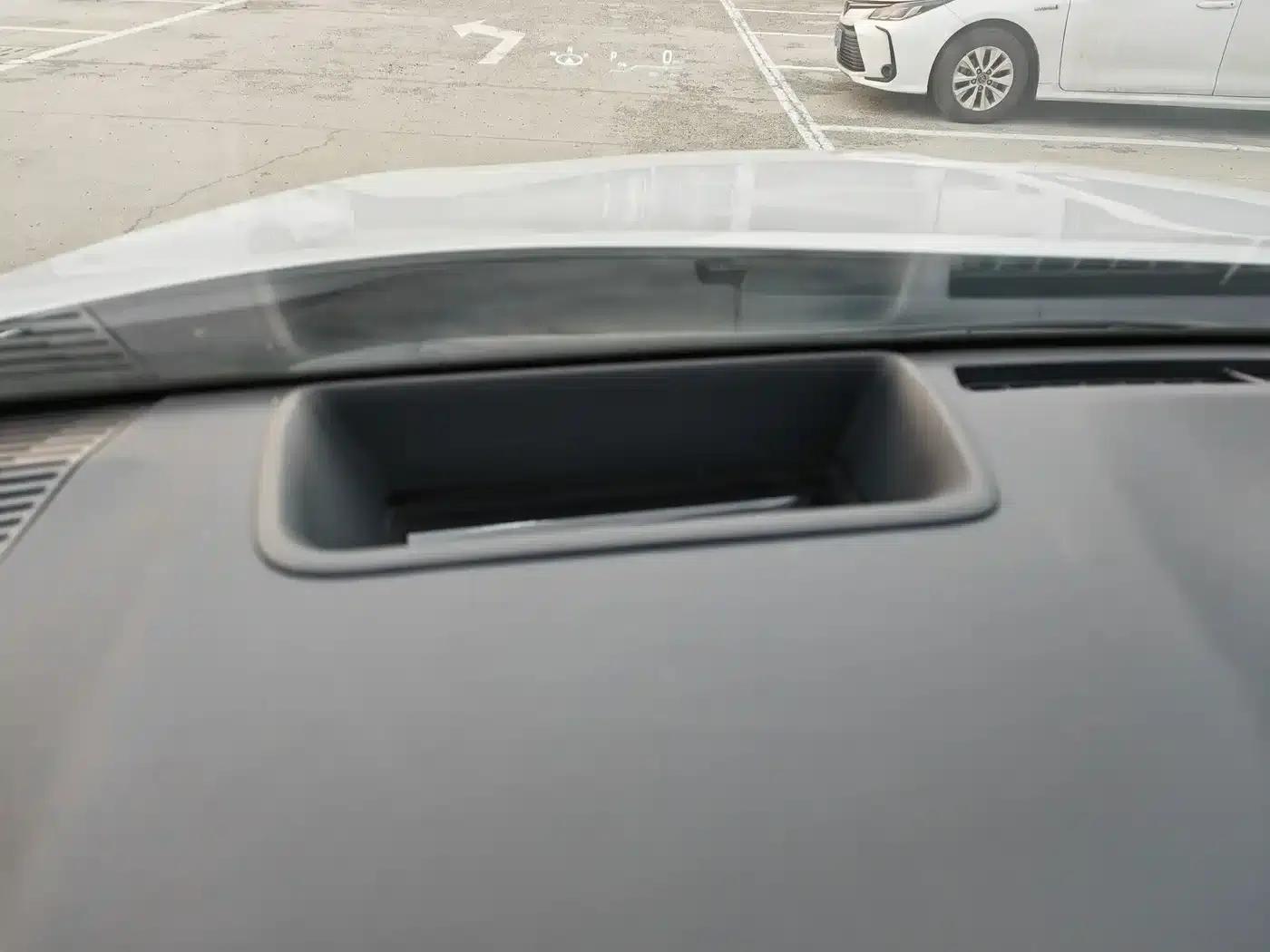 Venza 2022 Hybrid 2.5L CVT 4WD Supreme Edition — миниатюра 6