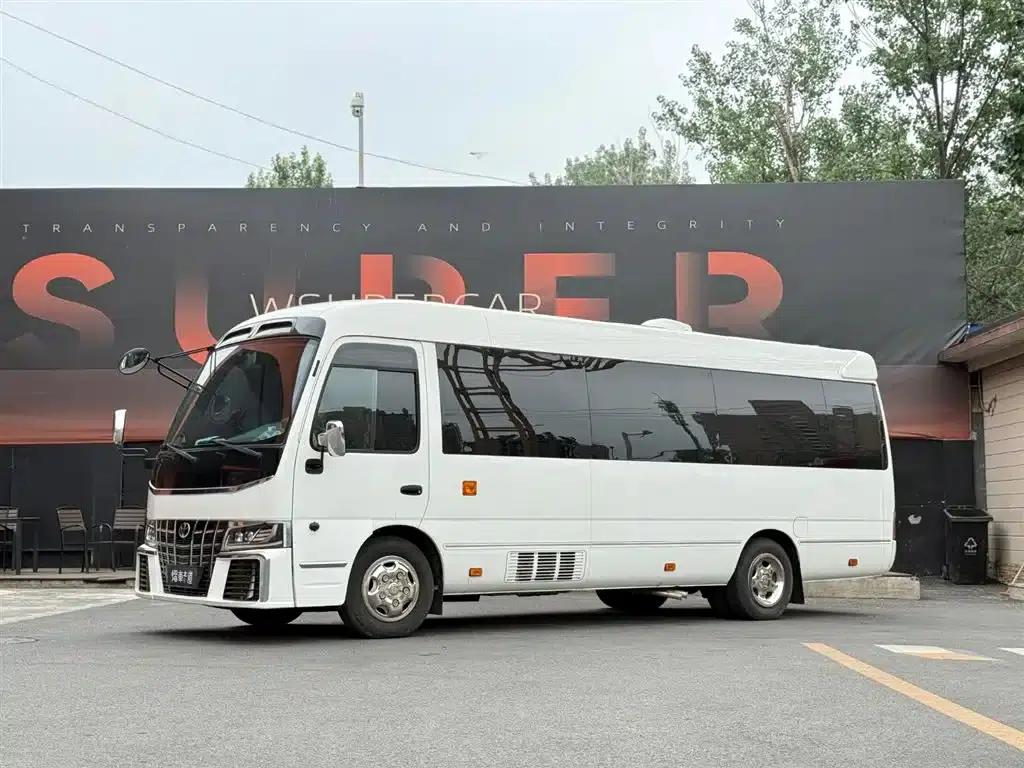 2023 Toyota Coaster RV, 4.0L Manual — миниатюра 1