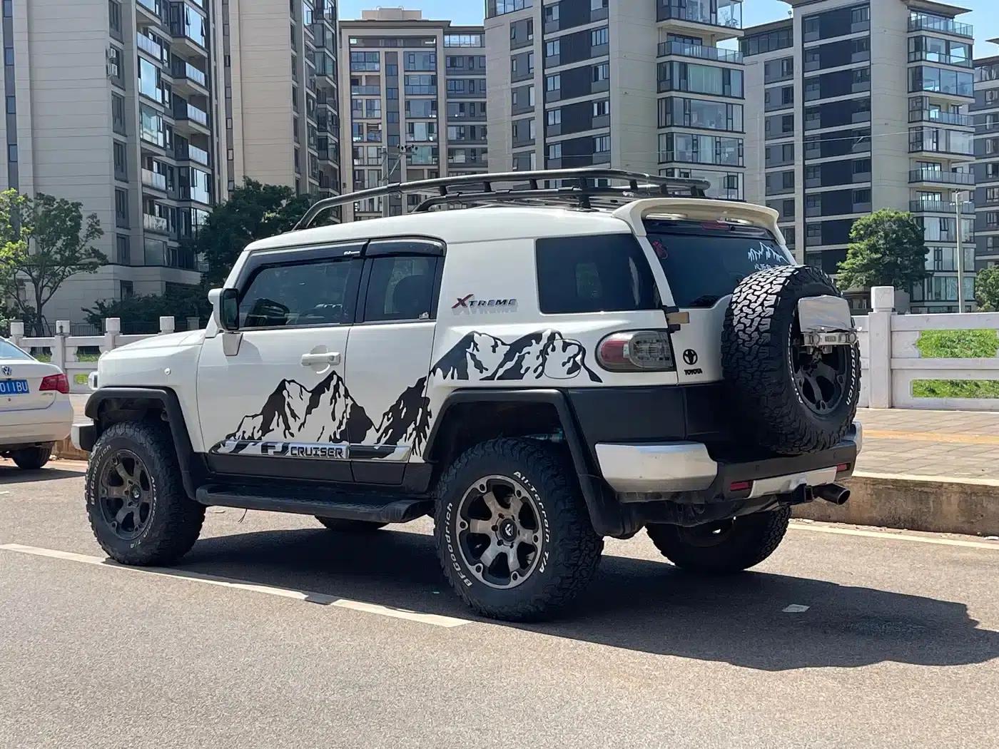 2018 FJ Cruiser 4.0L Automatic — миниатюра 5