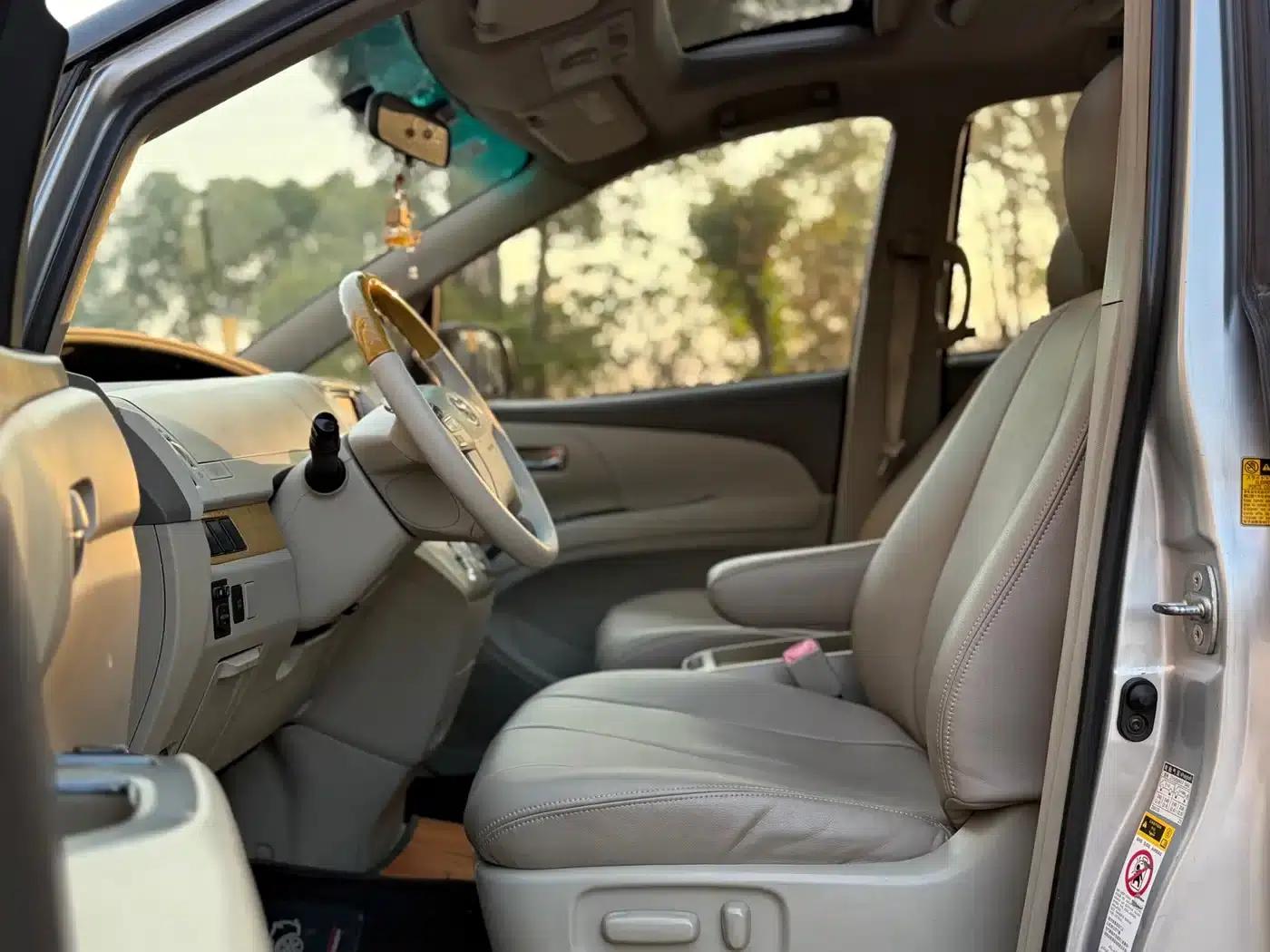 2006 Previa 2.4L 7-seater Luxury Edition — миниатюра 5