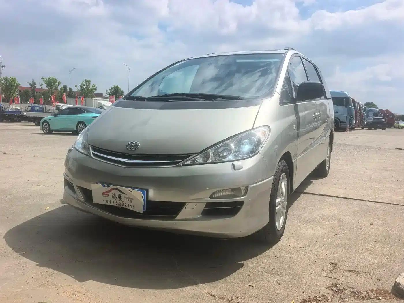 2004 Previa 2.4L AT — миниатюра 1
