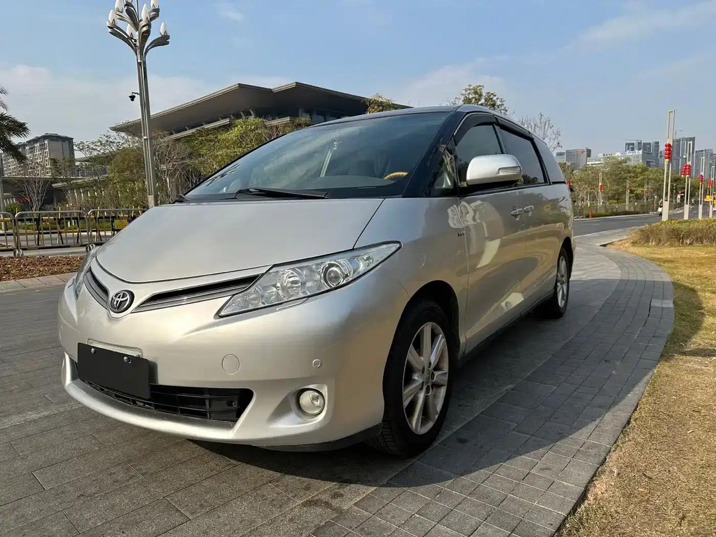 2006 Previa 2.4L 7-seater Luxury Edition — миниатюра 17