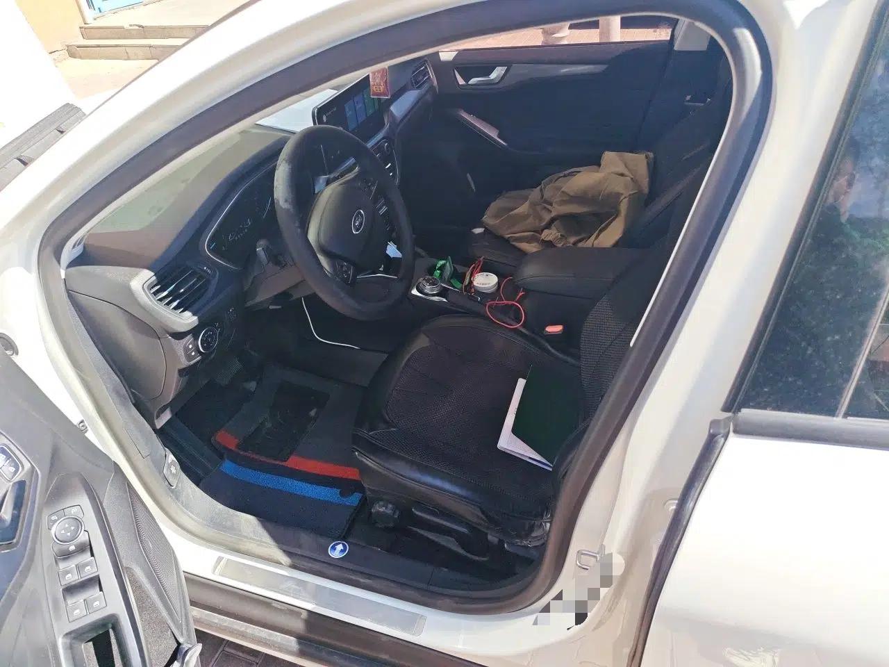 Ford Focus Active 2020 EcoBoost 180 Automatic Trendy Model — миниатюра 16