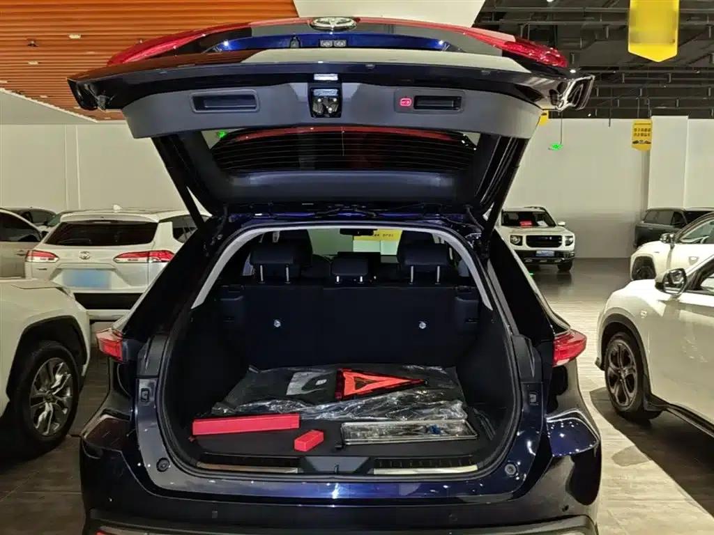 HARRIER 2022 2.0L CVT 2WD Premium Edition — миниатюра 19