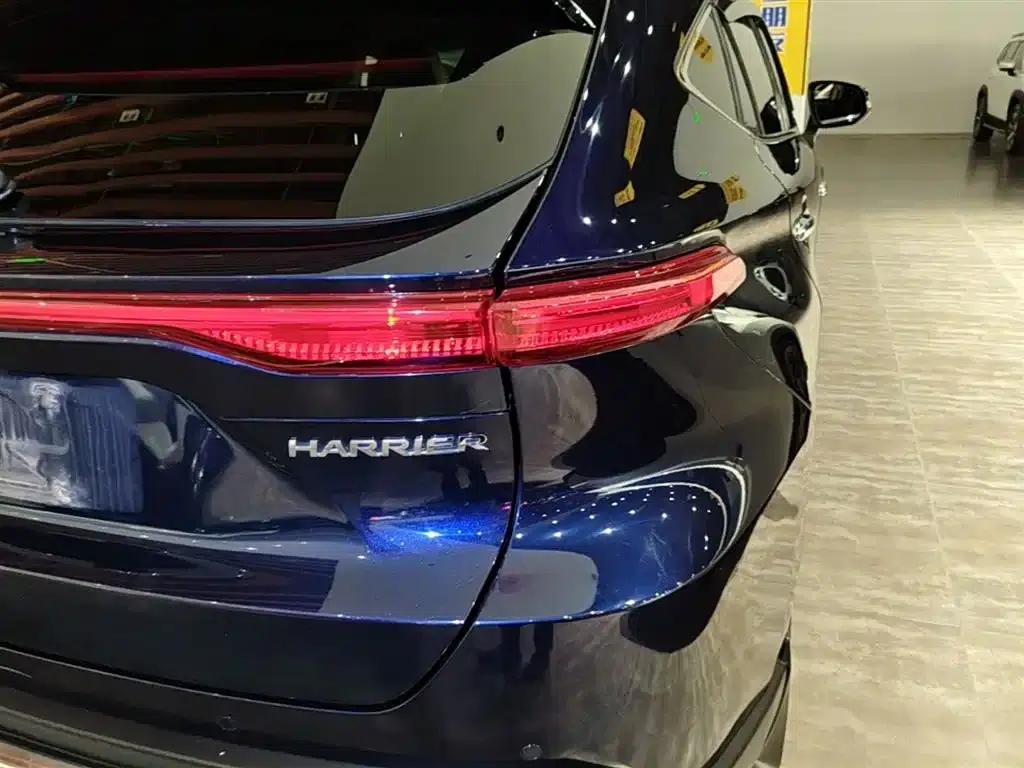 HARRIER 2022 2.0L CVT 2WD Premium Edition — миниатюра 8