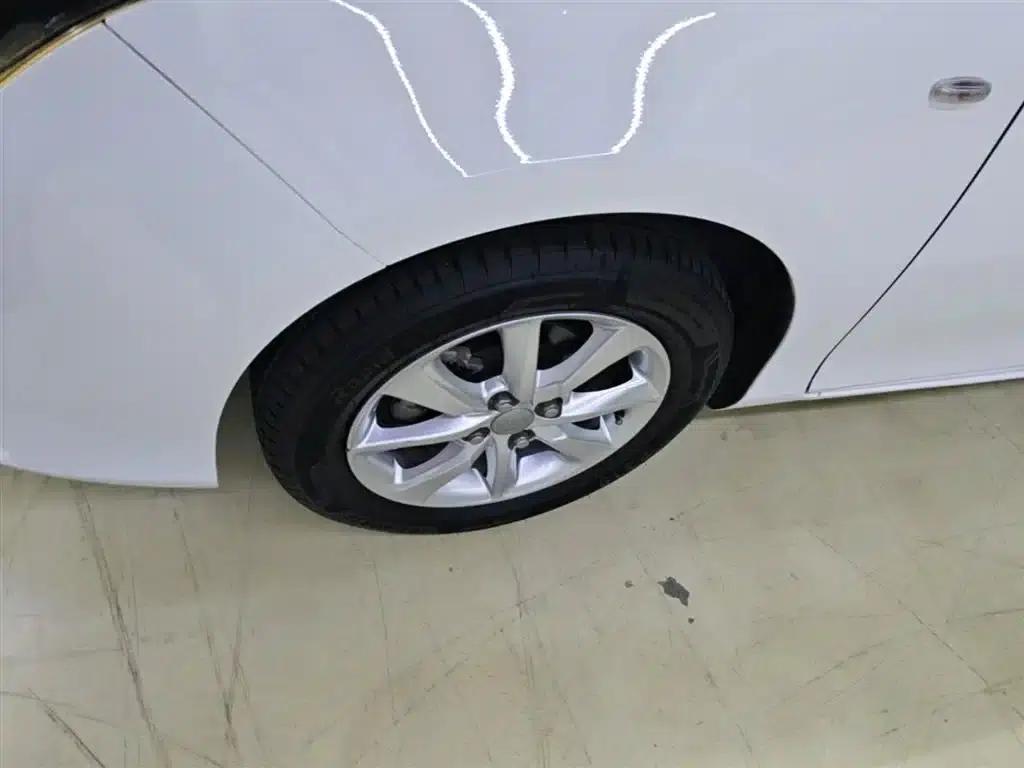 YARiS L 2017 1.5E CVT Dynamic Edition — миниатюра 23