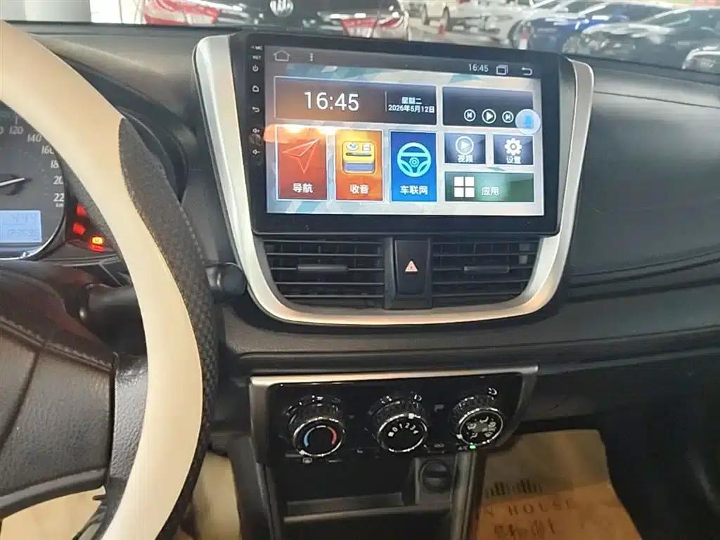 YARiS L 2017 1.5E CVT Dynamic Edition — миниатюра 13