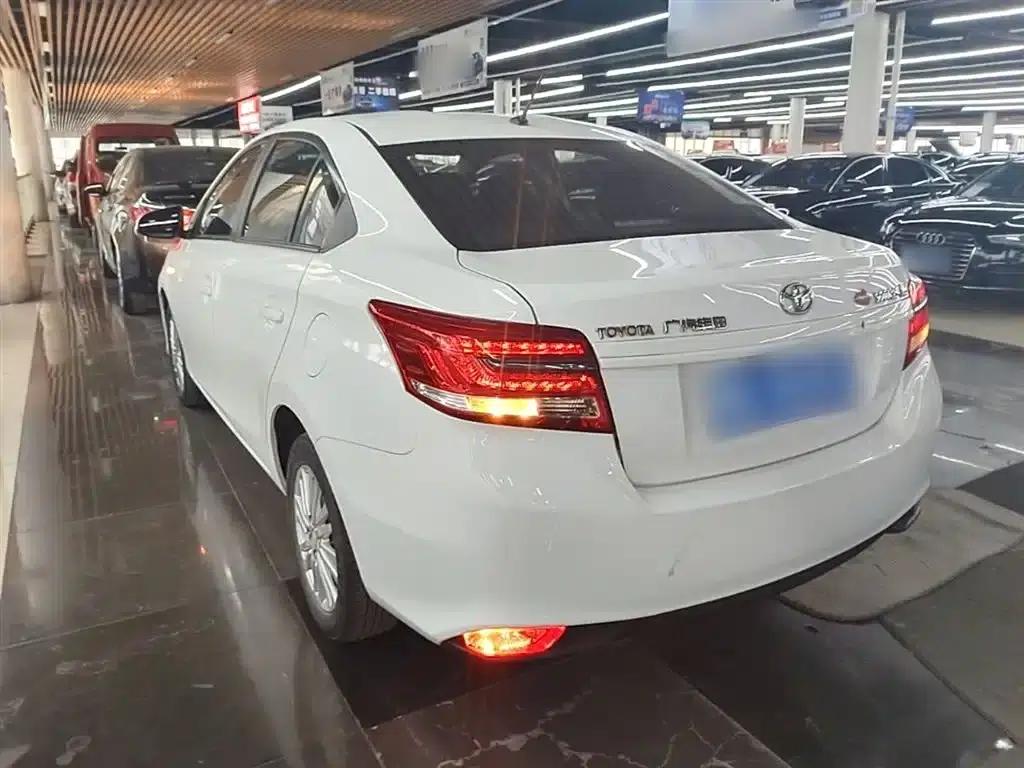 YARiS L 2017 1.5E CVT Dynamic Edition — миниатюра 5