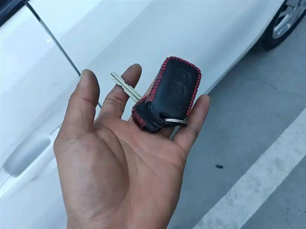 YARiS L 2020 1.5L CVT Leading Edition — миниатюра 9