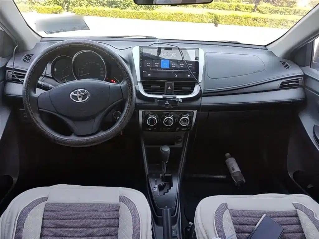 YARiS L 2020 1.5L CVT Leading Edition — миниатюра 10