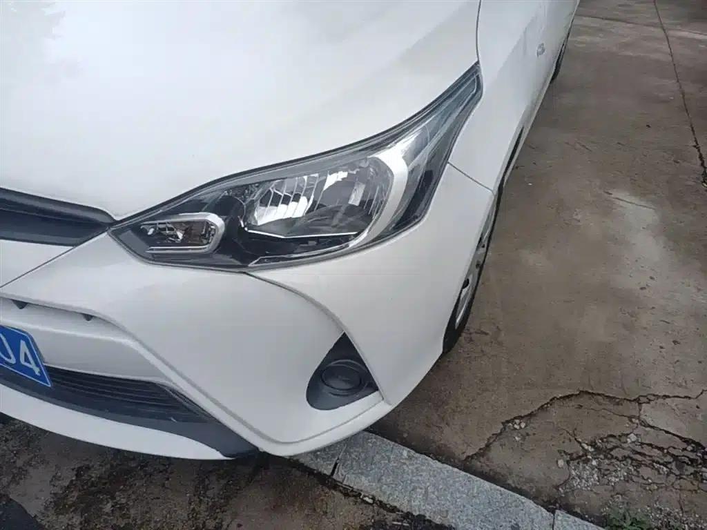 YARiS L 2017 1.5E CVT Dynamic Edition — миниатюра 24