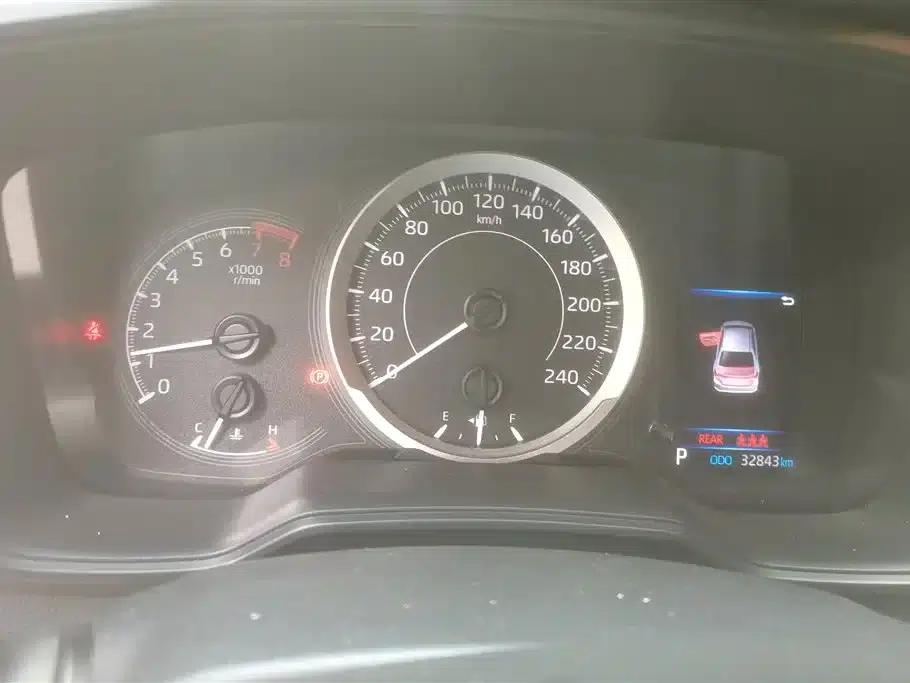 2021 Avalon 2.0L Entry-level Edition — миниатюра 14