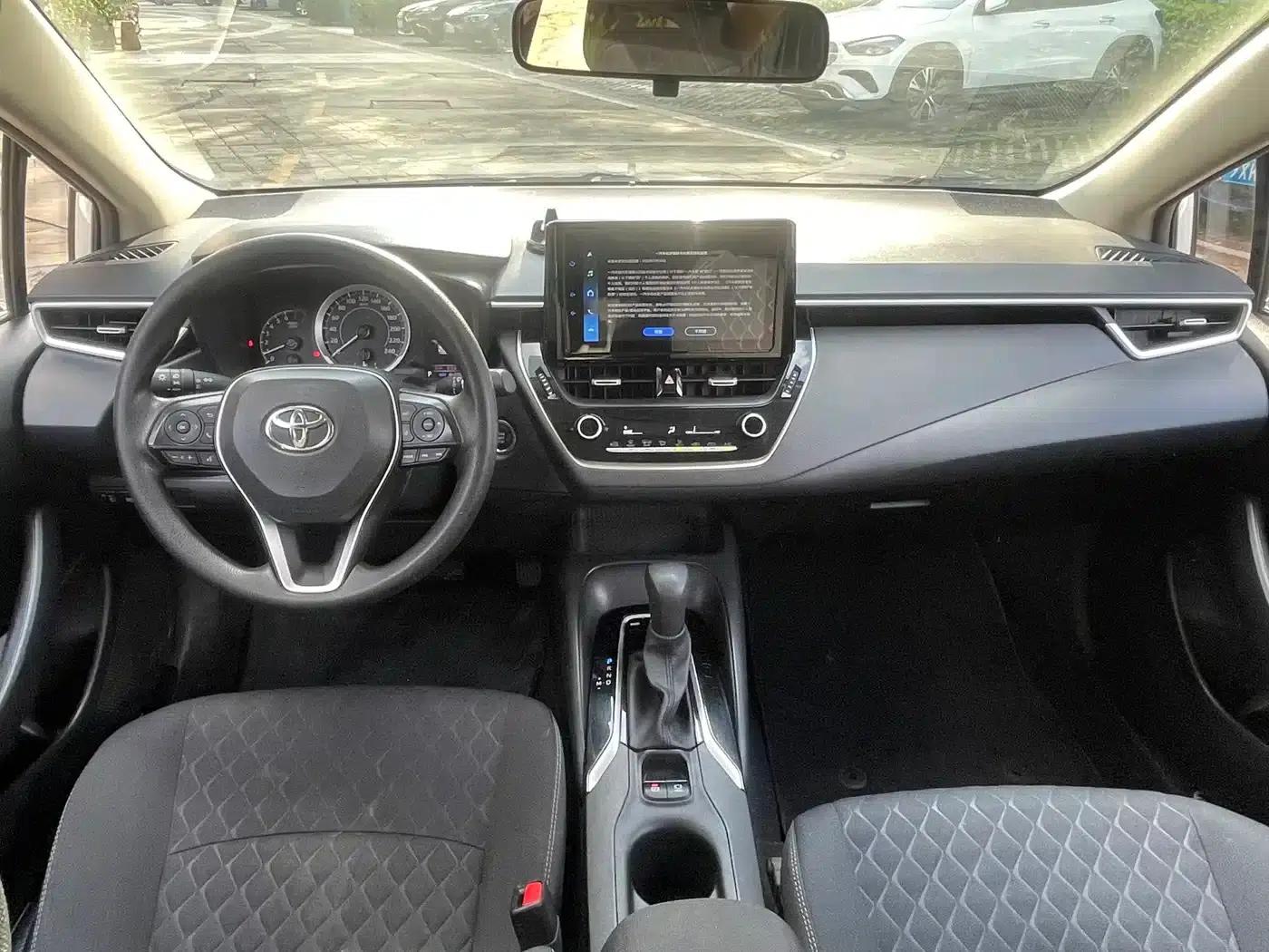 2022 Avalon 2.0L Premium Edition — миниатюра 5