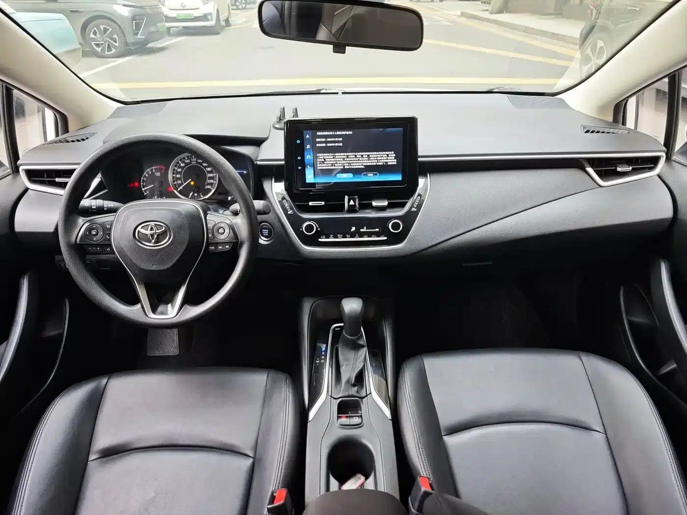 2022 Toyota Avalon 2.0L Elite Edition — миниатюра 4