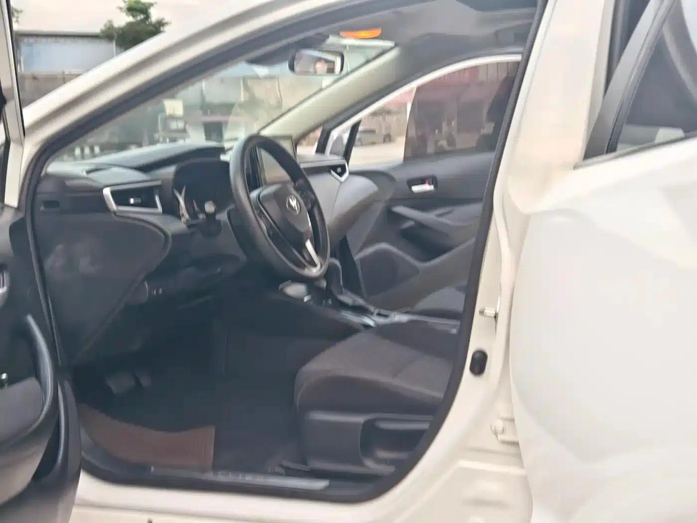 2021 Avalon 2.0L Premium Edition — миниатюра 13