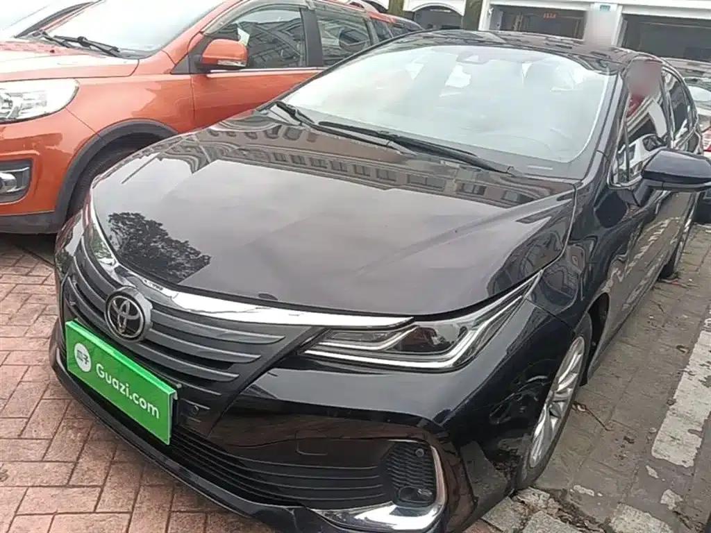 2022 Toyota Avalon 2.0L Elite Edition — миниатюра 2