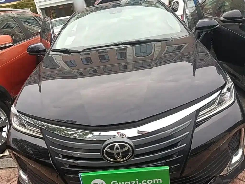 2022 Toyota Avalon 2.0L Elite Edition — миниатюра 3