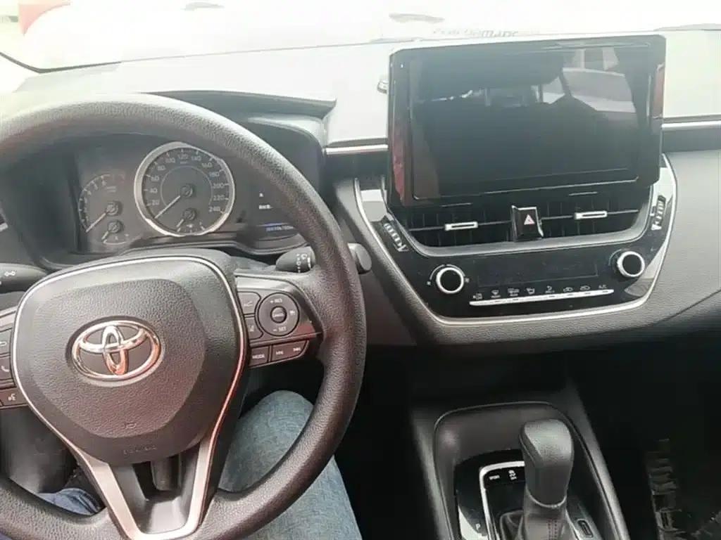2022 Toyota Avalon 2.0L Elite Edition — миниатюра 10