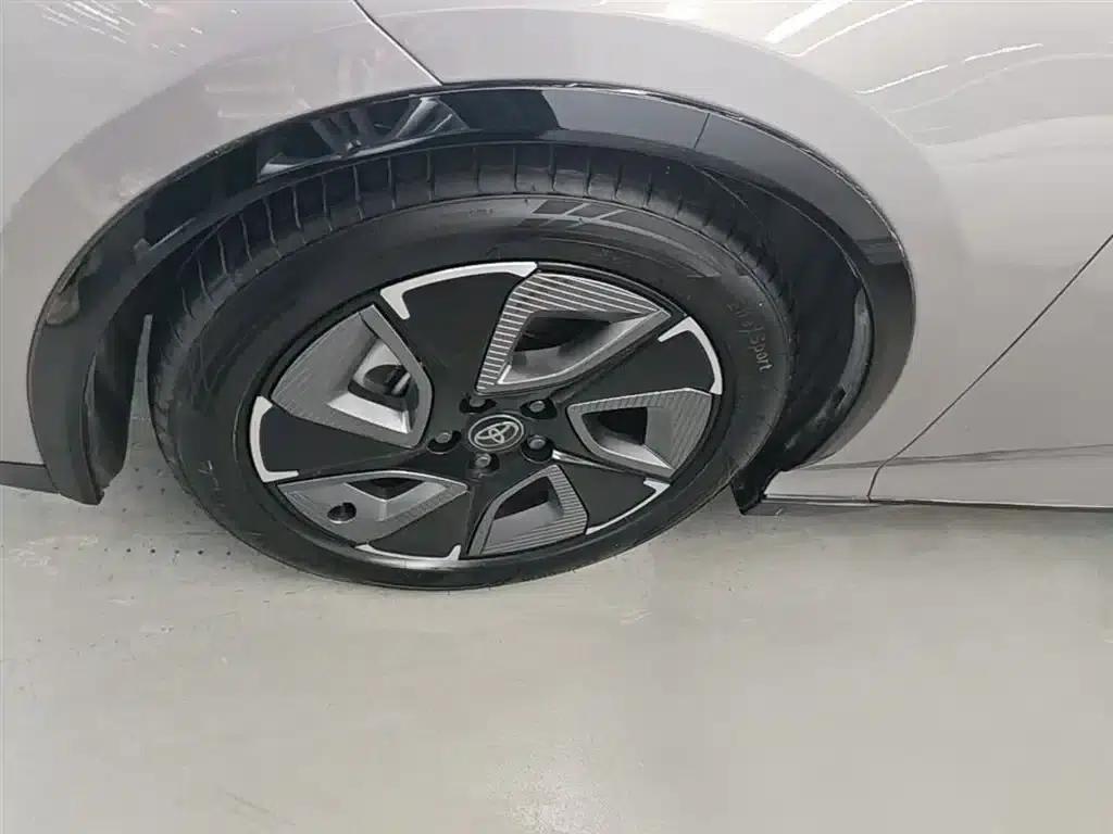 Toyota BZ3 2023 model, 517km, Elite PRO — миниатюра 23