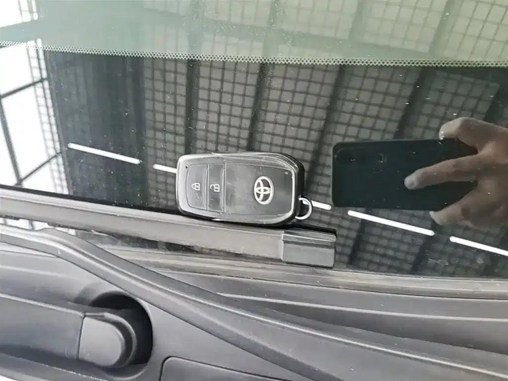 Toyota BZ3 2023 model, 517km, Elite PRO — миниатюра 9