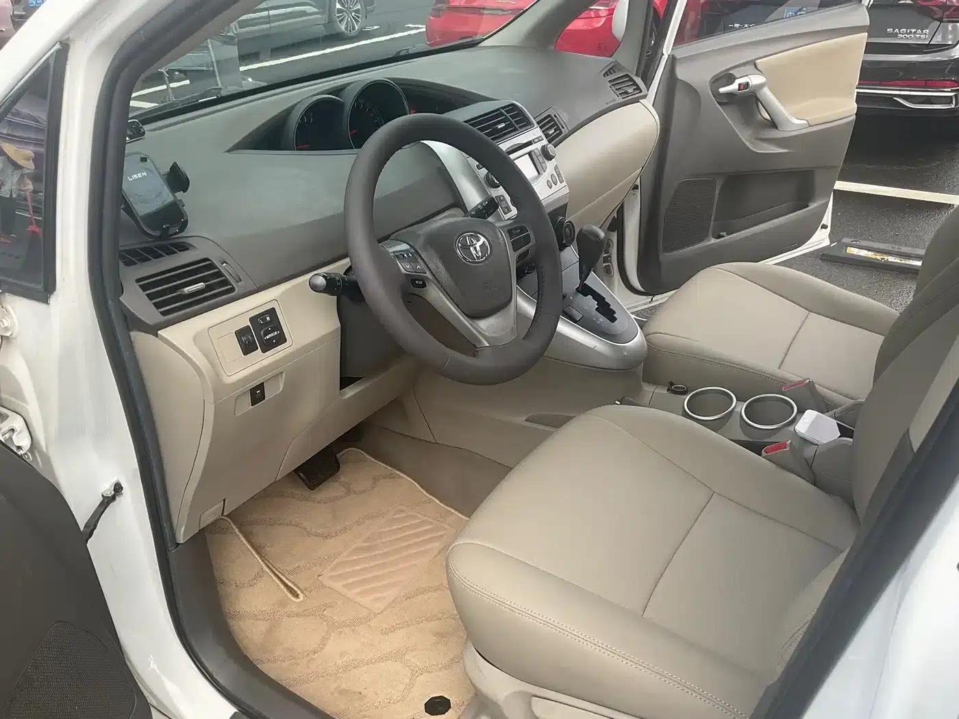E'Z 2012 180E CVT Elite Multi-function Edition — миниатюра 7