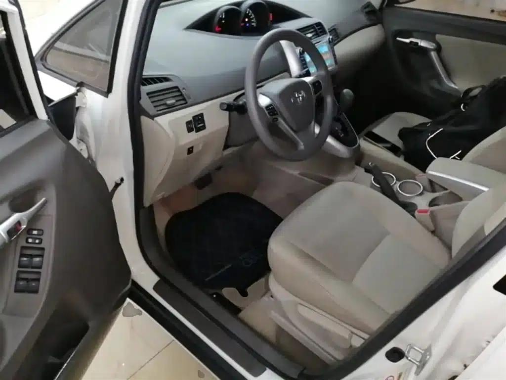 E'Z 2015 180E CVT Crossover Edition — миниатюра 16