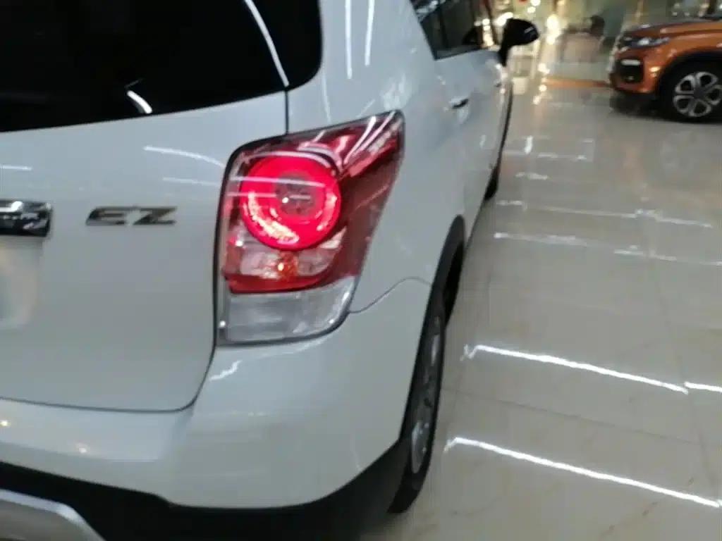 E'Z 2015 180E CVT Crossover Edition — миниатюра 8