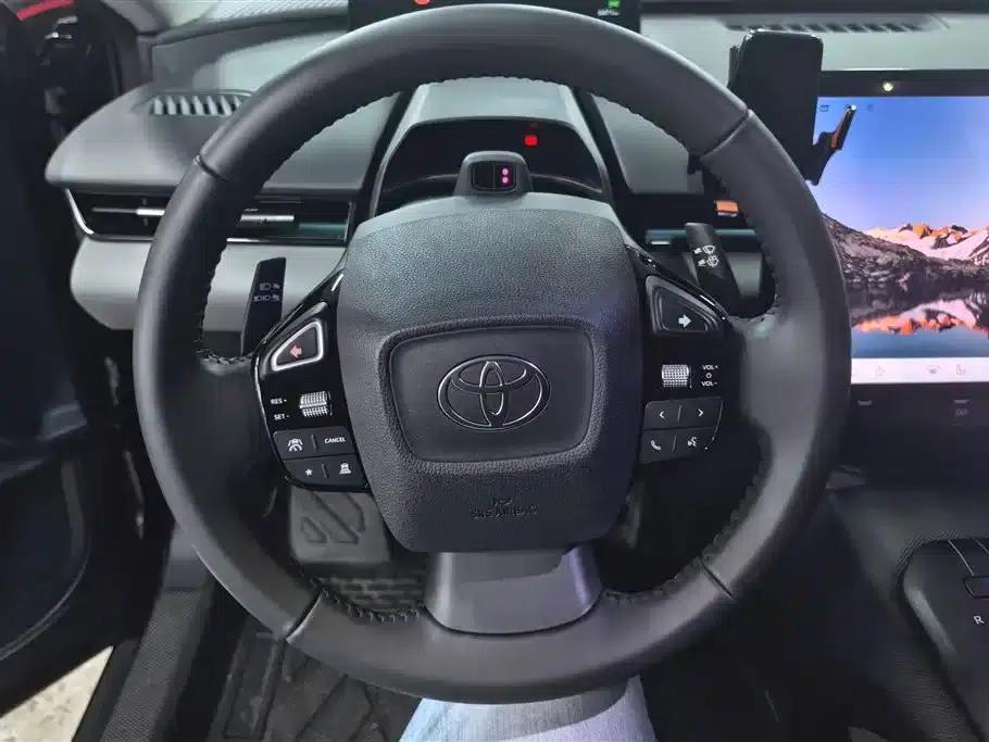 Toyota BZ5 2025 550 PRO — миниатюра 15