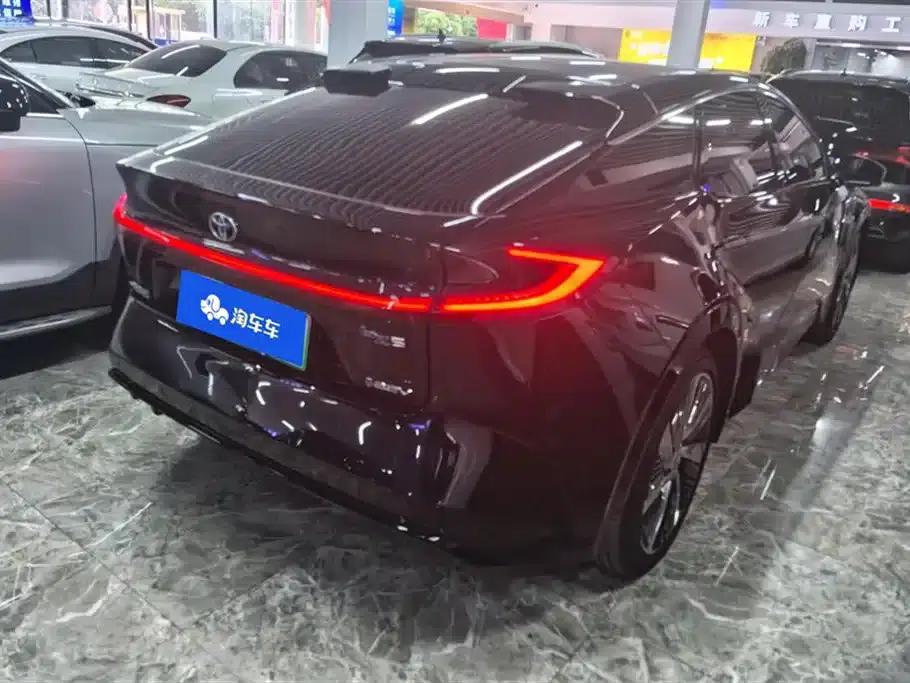 Toyota BZ5 2025 550 PRO — миниатюра 3