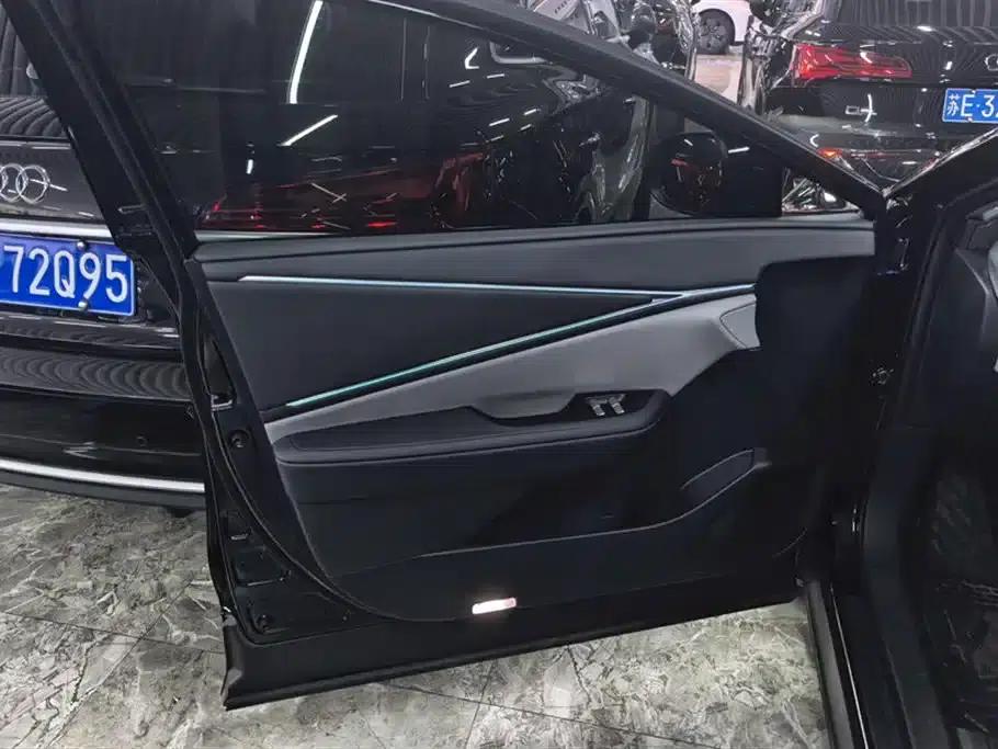 Toyota BZ5 2025 550 PRO — миниатюра 7