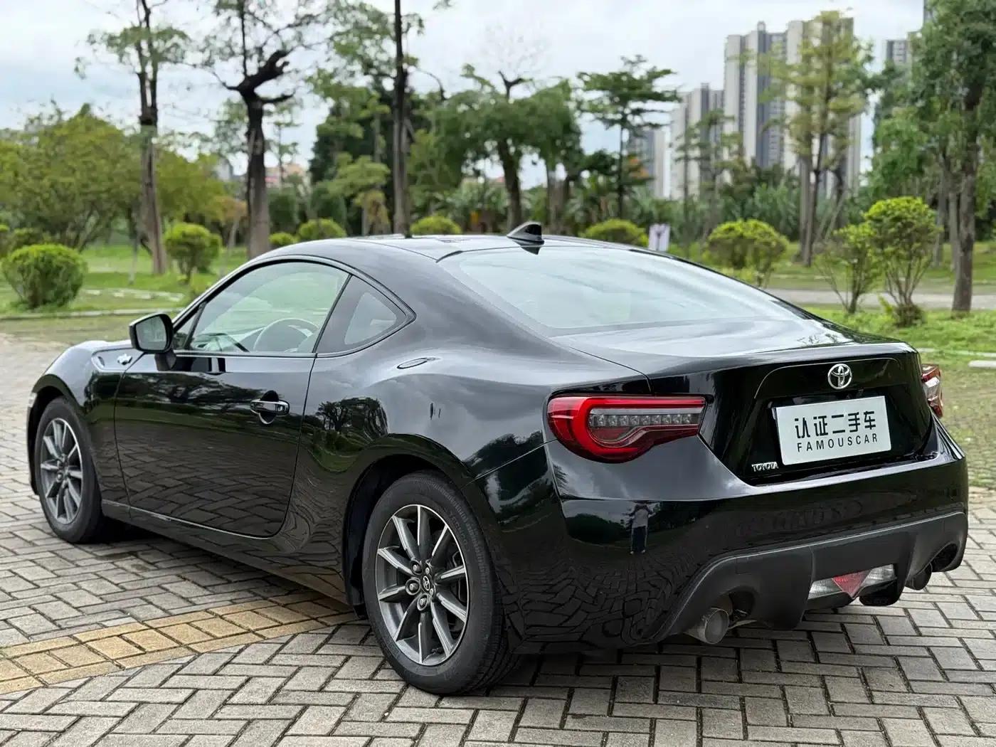 Toyota 86 2017 2.0L Manual Deluxe — миниатюра 20