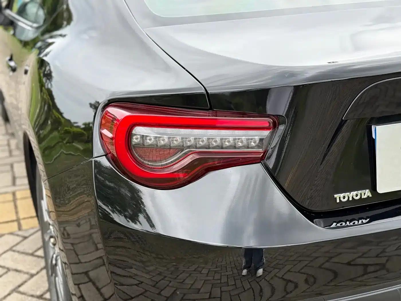 Toyota 86 2017 2.0L Manual Deluxe — миниатюра 23