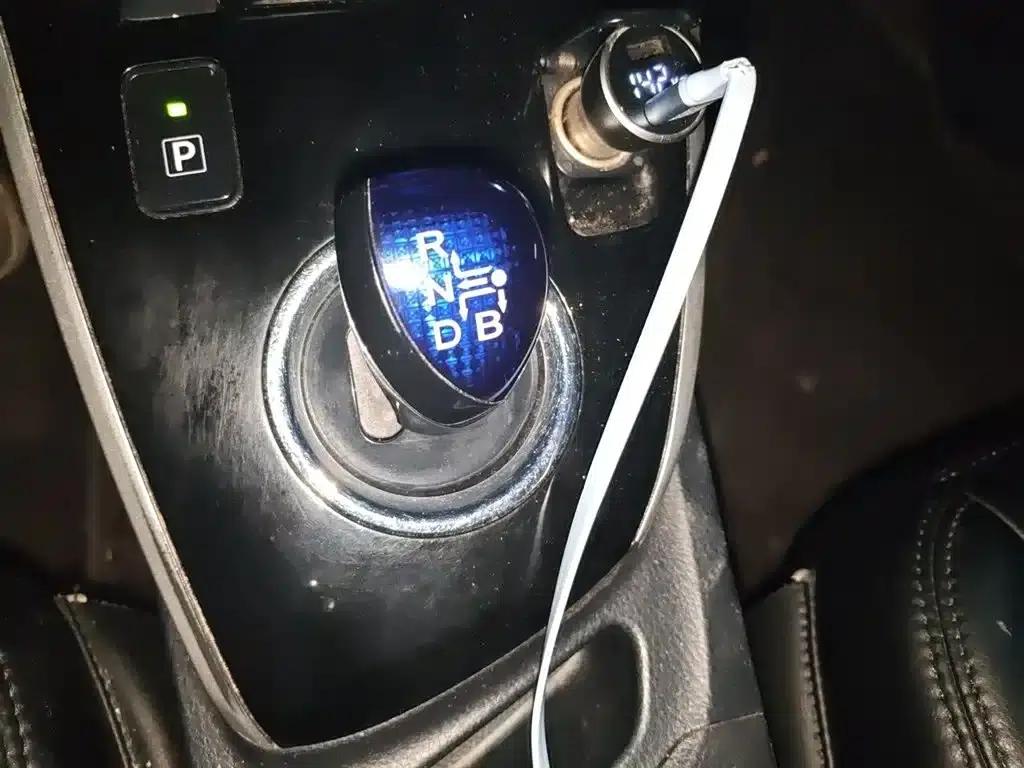 Corolla Hybrid E+ 2019 1.8L E-CVT Leading Edition — миниатюра 7