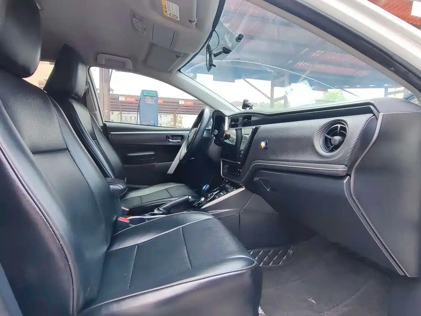 Levin Hybrid E+ 2019 1.8PH GS E-CVT Elite Edition — миниатюра 11