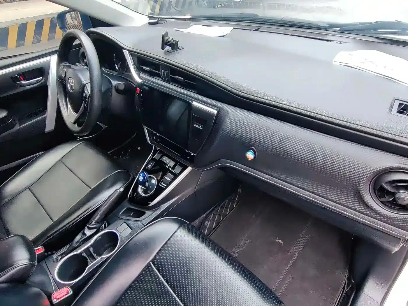 Levin Hybrid E+ 2019 1.8PH GS E-CVT Elite Edition — миниатюра 12