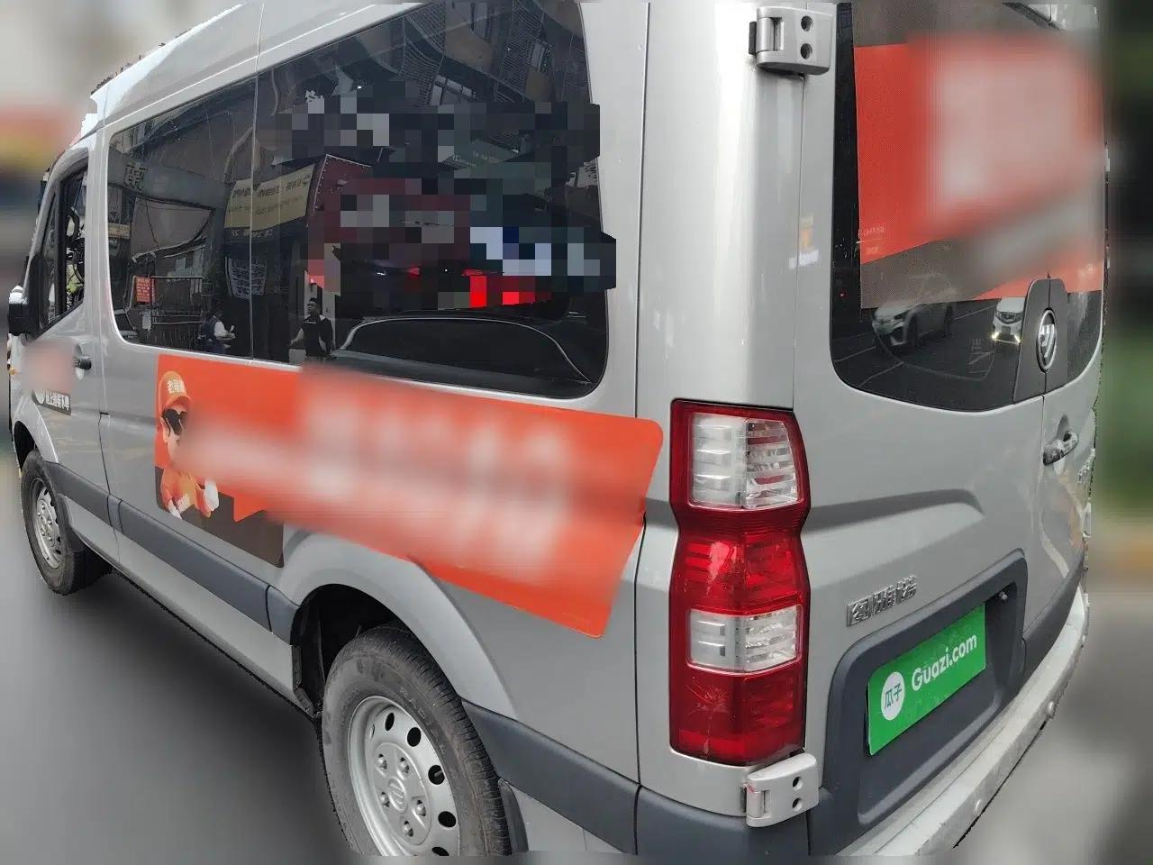 Foton Toano 2021 2.0T Manual Tongtu Short Wheelbase Flat Roof 5/6-Seater 4F20TC3 — миниатюра 4