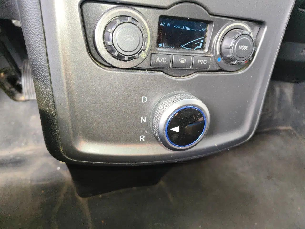 Foton Intelligent Blue Elf E7 2024 All-Electric Van Flat Roof 2 Seats CATL 46.36 kWh — миниатюра 15